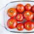 Tomaatit yrteillä ja valkosipulilla: parhaat reseptit valokuvilla